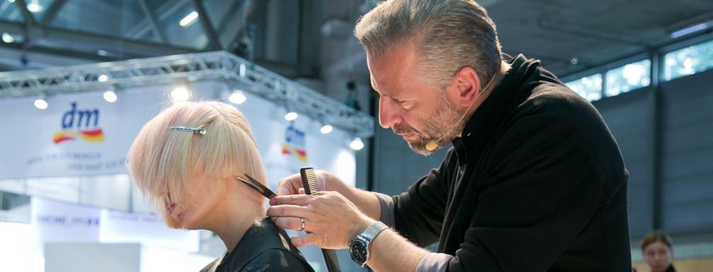 dm chefstylist im interview helmut maier leitet das dm kreativteam im ...  width=